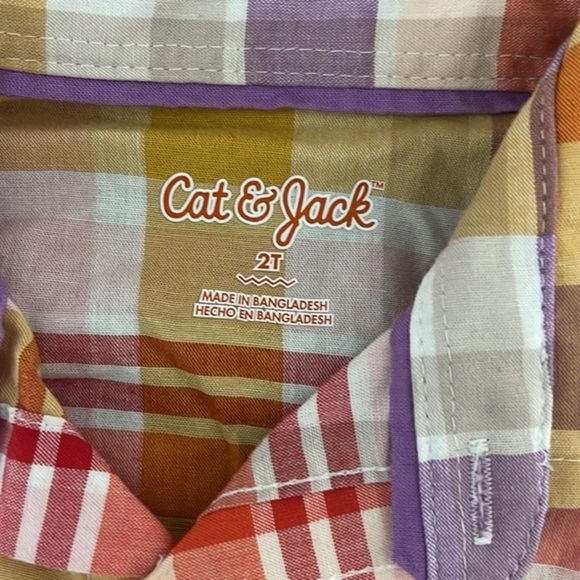 Cat & Jack button up - Picture 2 of 3